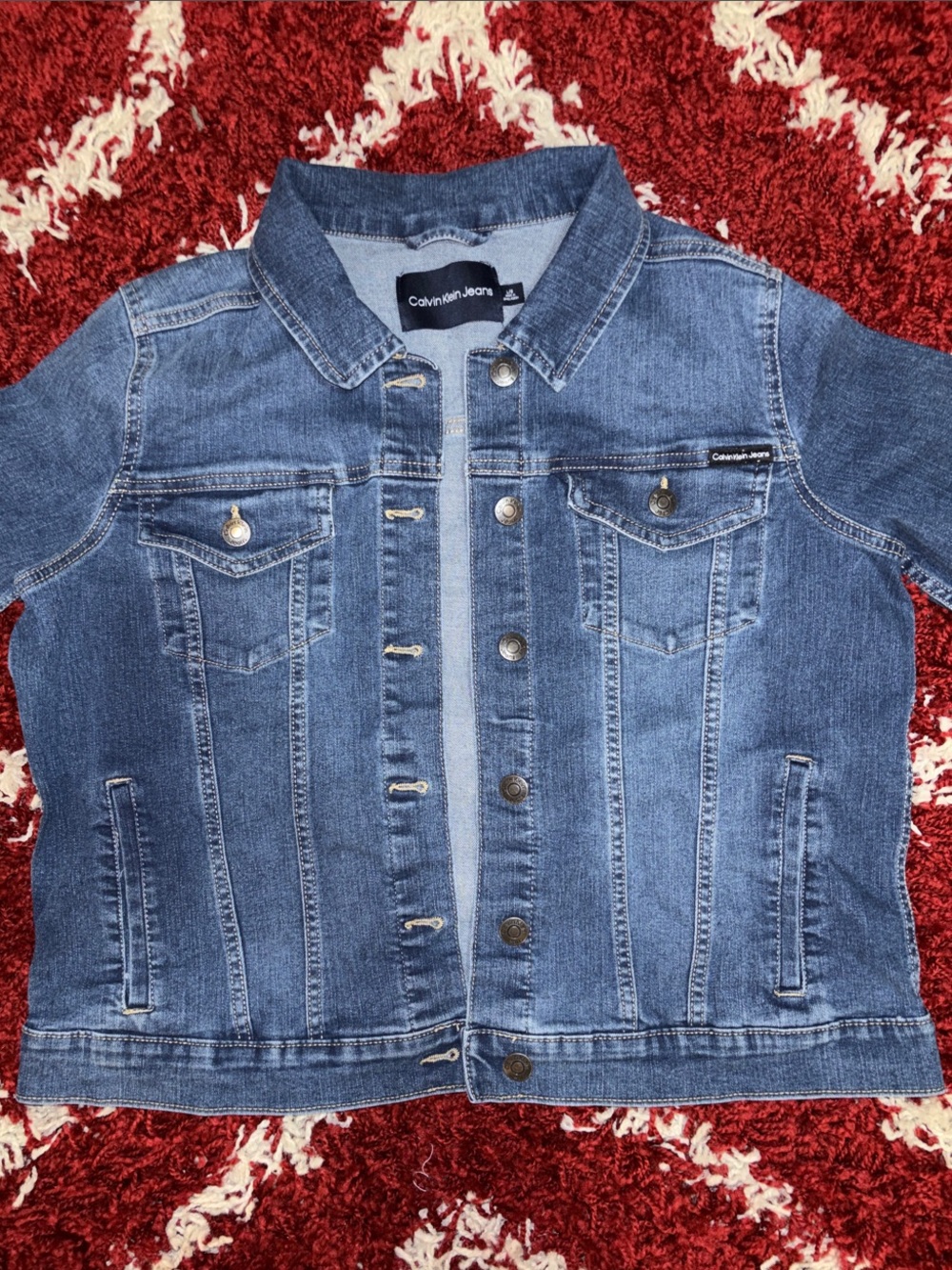 Calvin Klein Classic Women’s Medium Wash Denim Trucker Jacket - Large